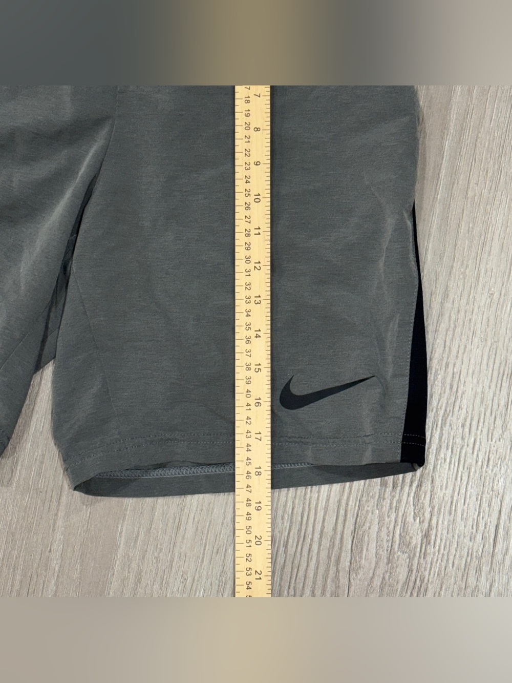 Nike Dri-FIT Athletic Shorts Mens Small Gray Black Training Gym - Picture 4 of 11